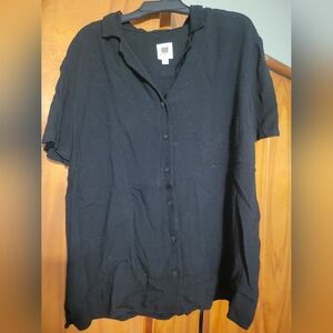 Black Gap Maternity Button-Up Shirt